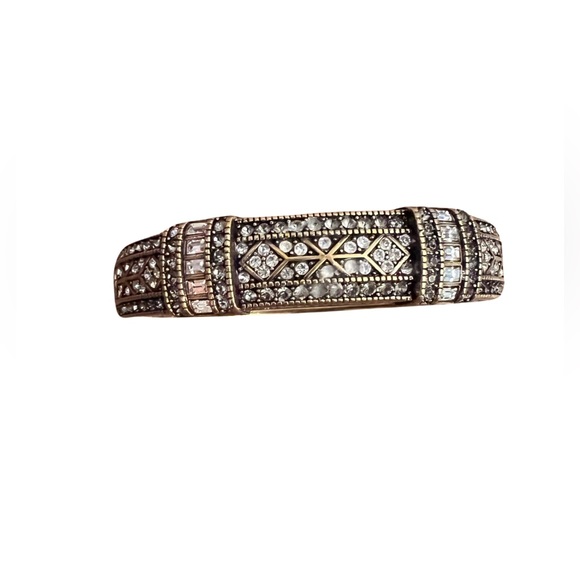 Thin baguette bangle textured pave crystal bracelet - Picture 2 of 6
